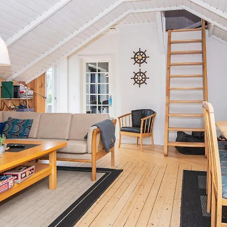 10 Person In Juelsminde-by Traum بيت للعطل