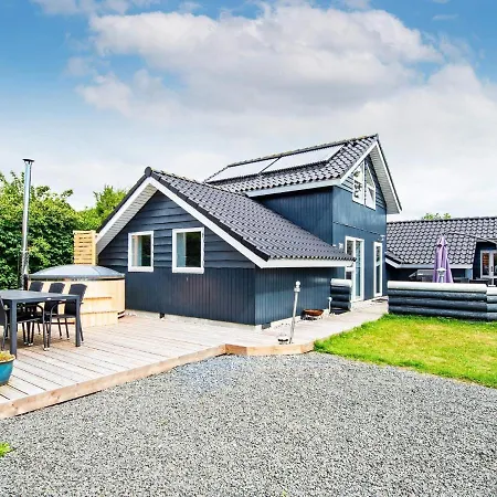 10 Person In Juelsminde-by Traum Sønderby