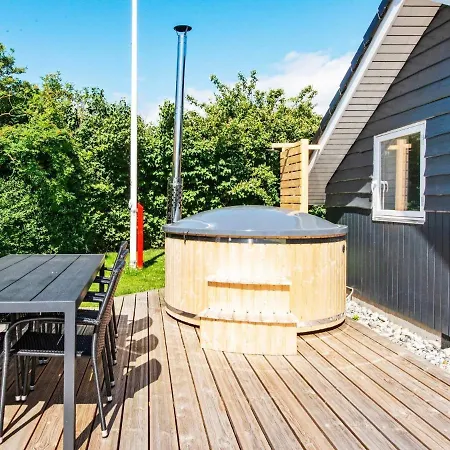 10 Person In Juelsminde-by Traum *